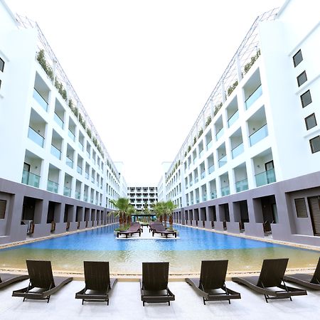 Woraburi Pattaya Resort & Spa Exterior photo