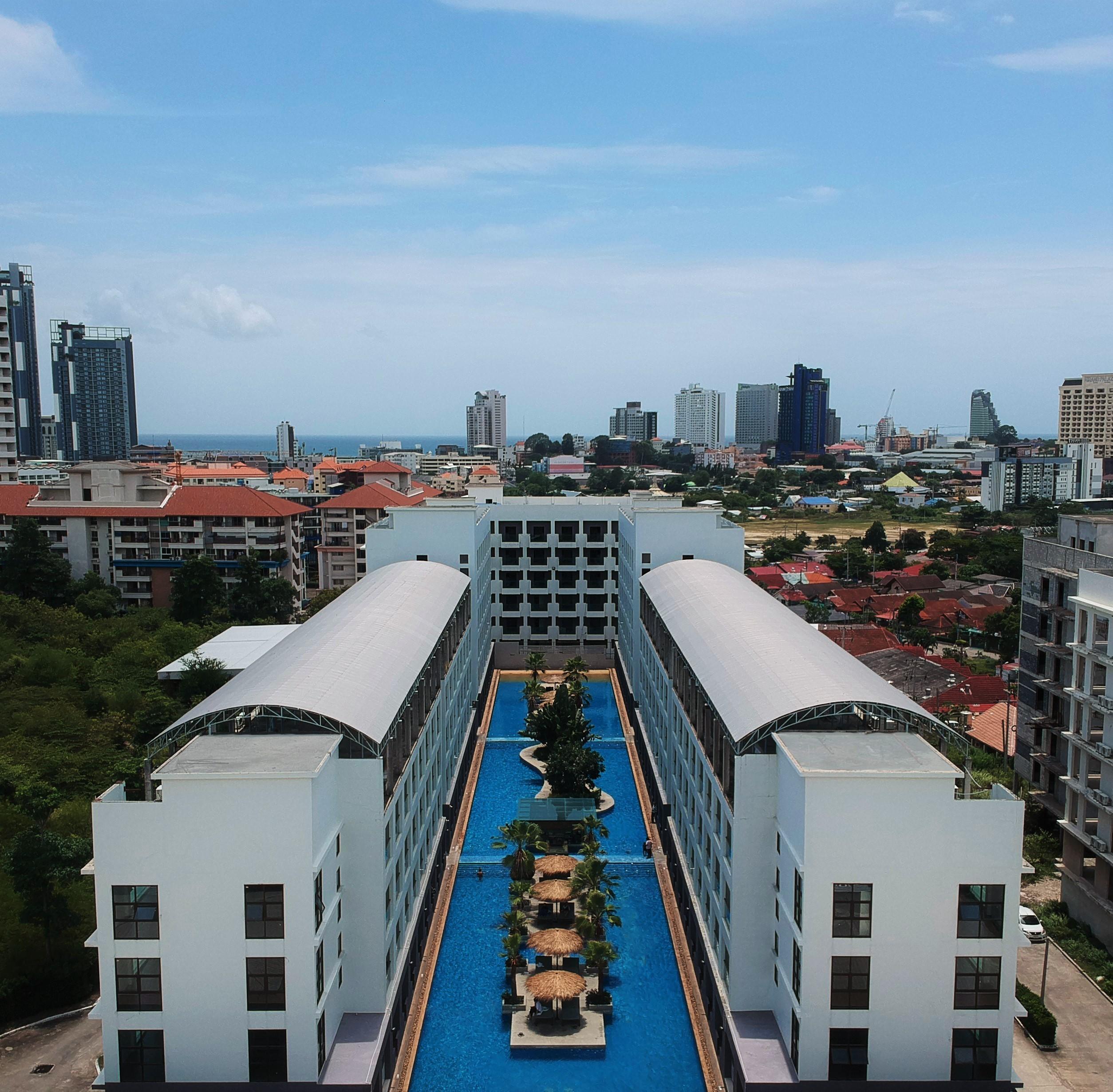 Woraburi Pattaya Resort & Spa Exterior photo
