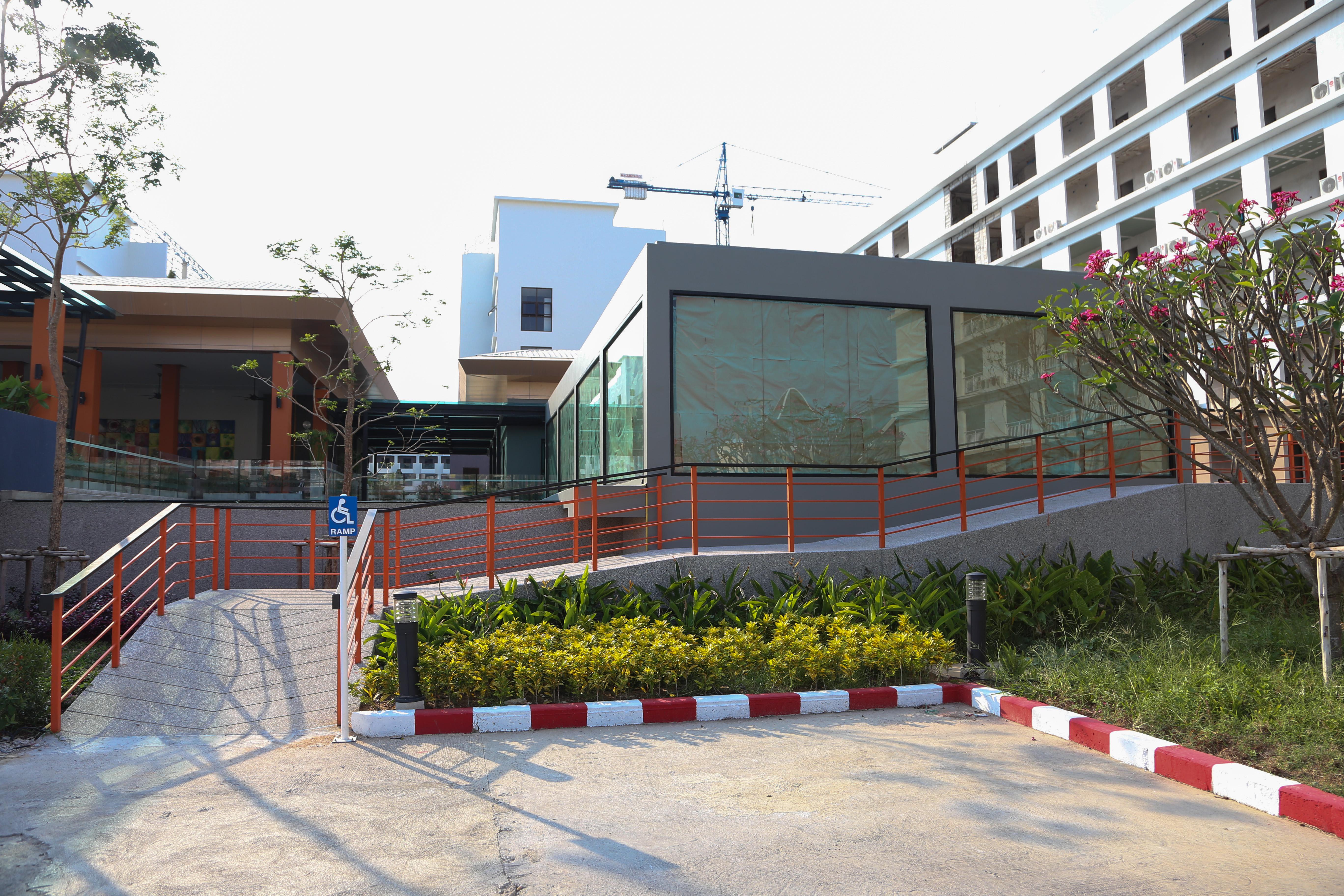 Woraburi Pattaya Resort & Spa Exterior photo