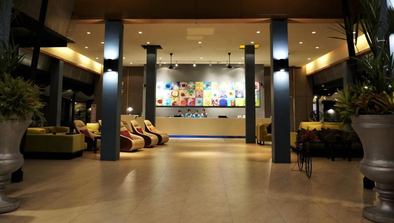 Woraburi Pattaya Resort & Spa Exterior photo